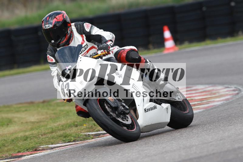 Archiv-2022/13 25.04.2022 Plüss Moto Sport ADR/Freies Fahren/83